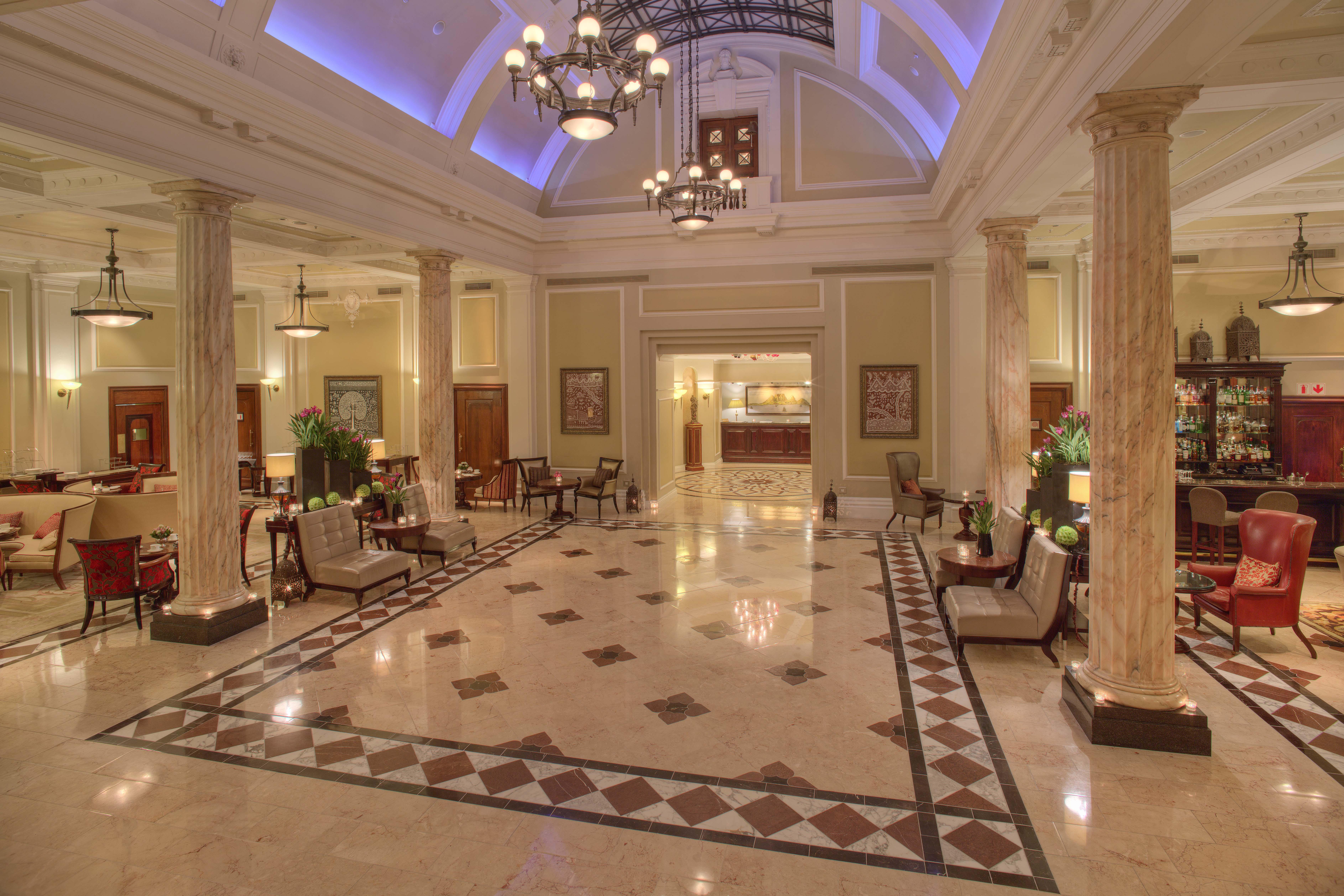 Hotel Taj